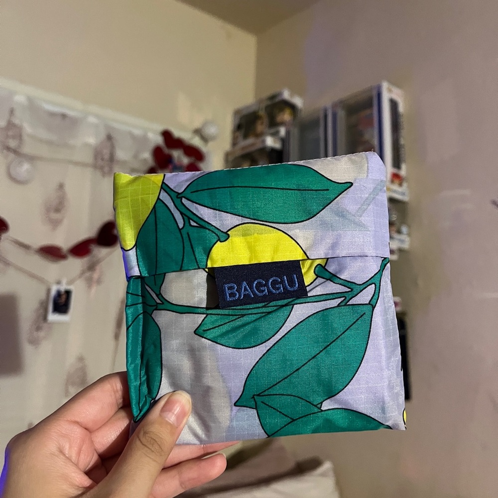 Baggu standard lemon reusable 🍋💜 (sold)